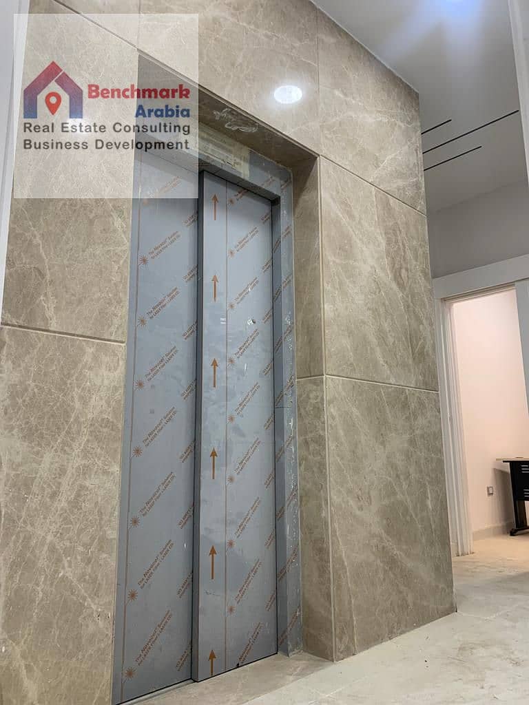 9 d95cf700-0ee3-46fa-8af8-3c84ae44c9f0. jpeg