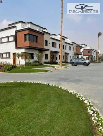 توين هاوس 5 غرف نوم للبيع في القاهرة الجديدة، القاهرة - WhatsApp Image 2025-01-05 at 16.09. 27 (2). jpeg