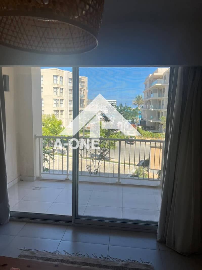 5 5f851dbb-d059-4f04-bfd2-b57e61b6696c. jpg