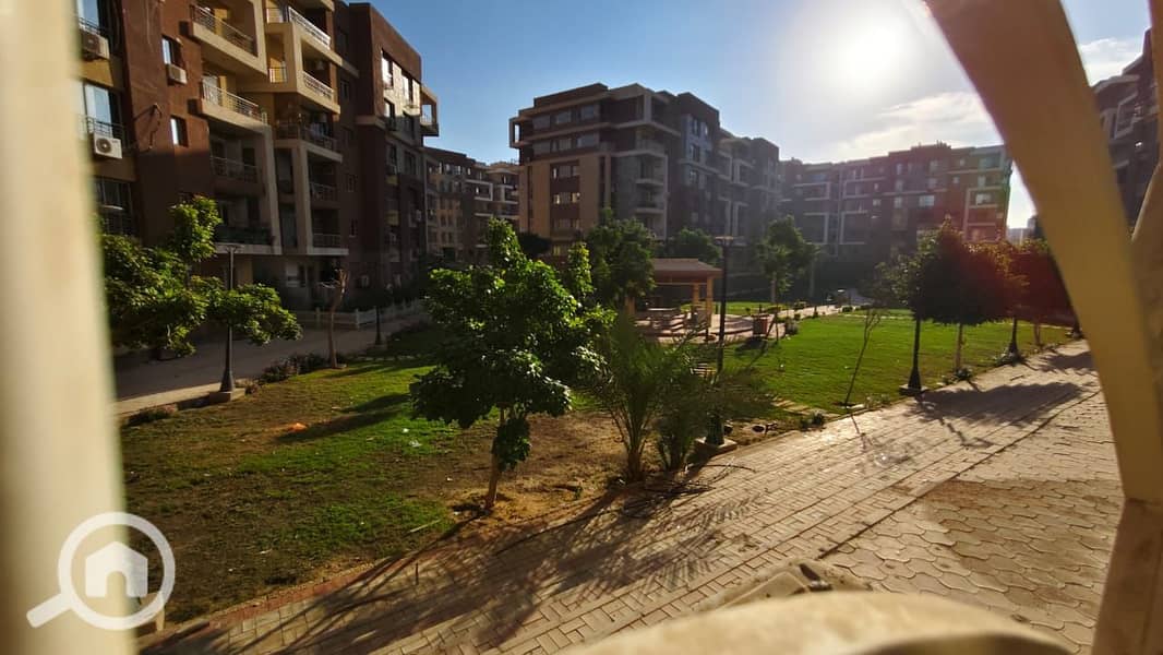 10 WhatsApp Image 2025-12-02 at 16.33. 11_f2ebad13. jpg