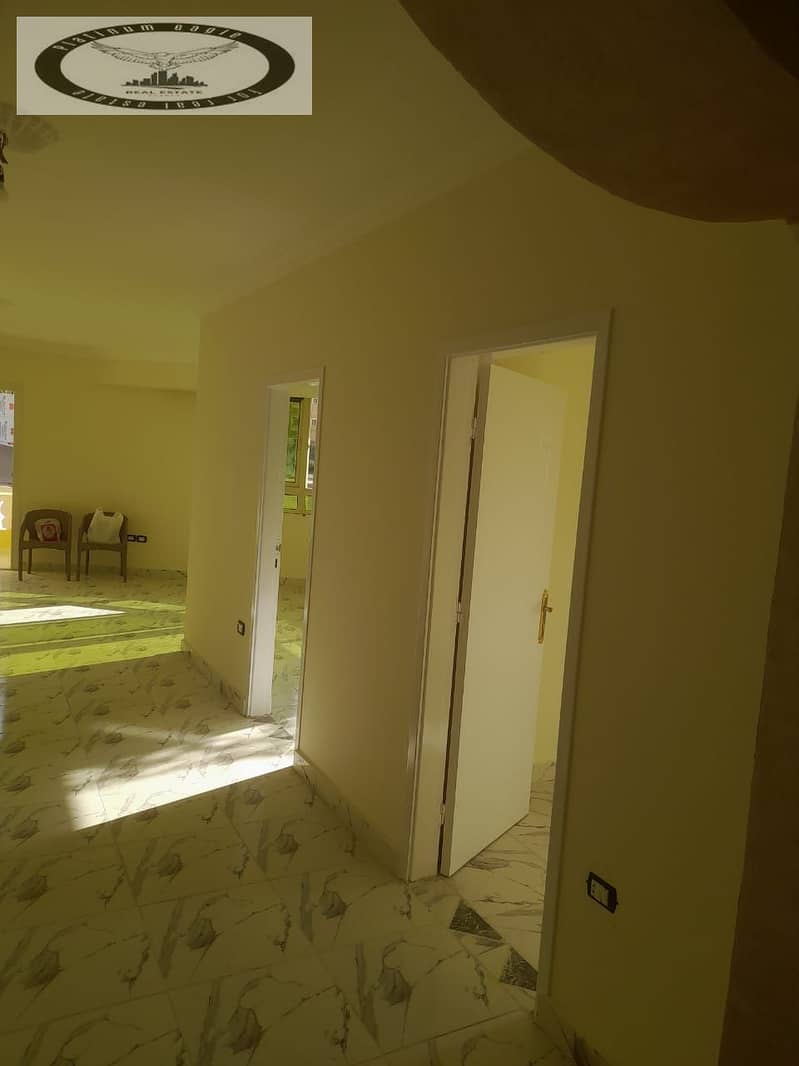 5 30078d6e-4782-45ad-8bea-20a5c4a9e0f6. jpg