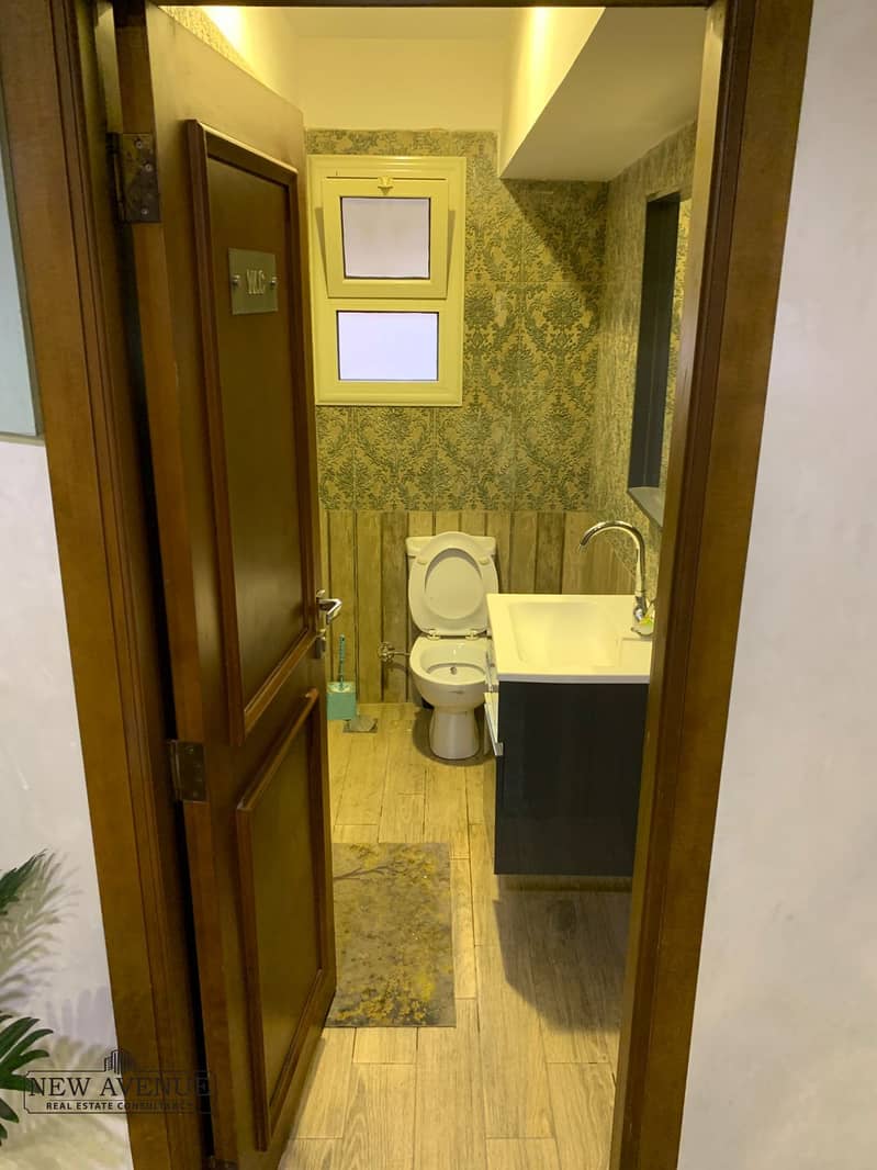 6 WhatsApp Image 2025-12-16 at 4.24. 33 PM (2). jpeg