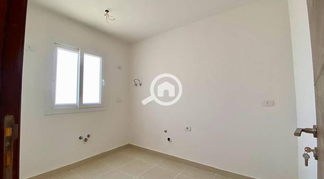 8 WhatsApp Image 2025-12-18 at 3.48. 51 PM (2). jpeg