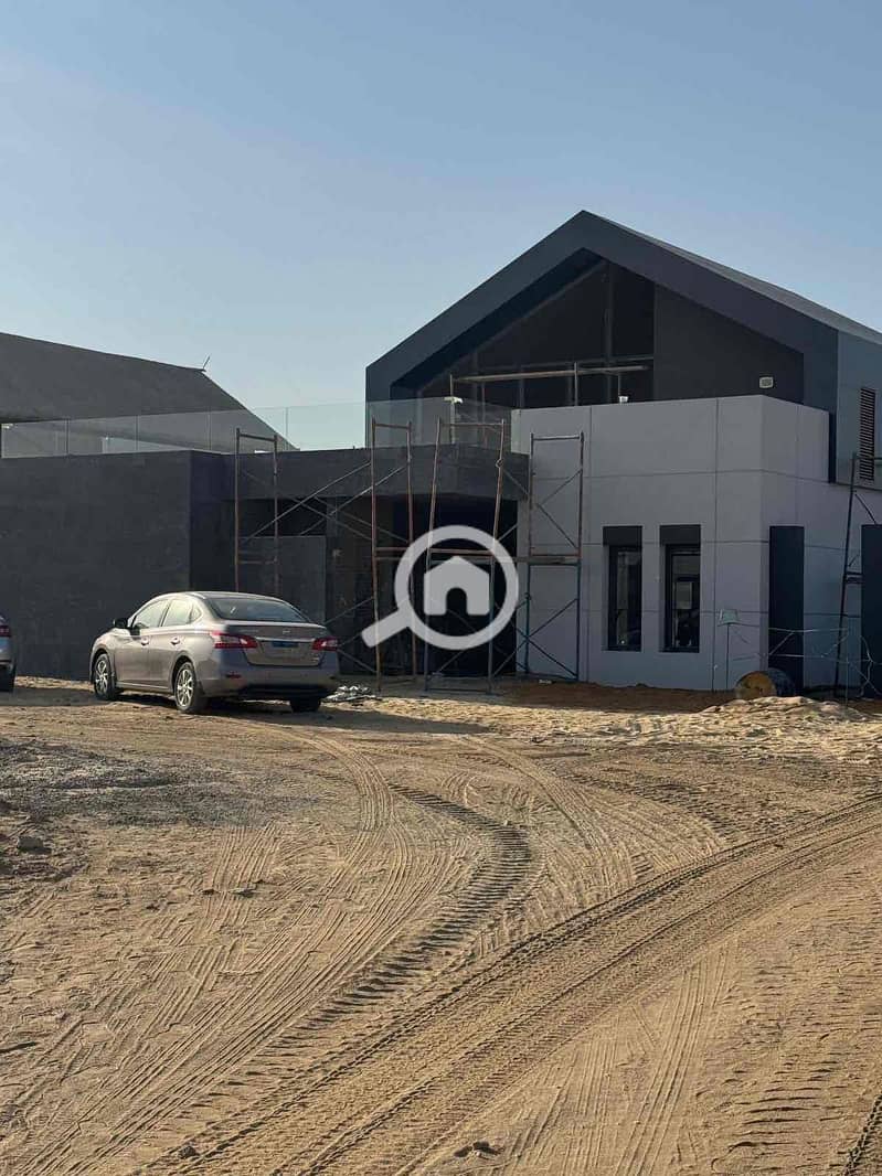 4 a881ce81-e4fb-4b90-8cb5-836b94a352ba. jpg