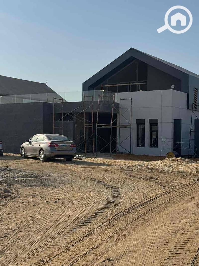 10 4c276780-9cab-406c-a1d9-c497e76e001b. jpg