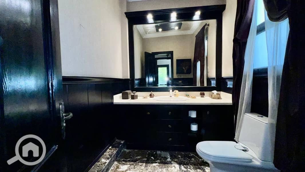 9 de17b3f8-41ee-45f1-ae56-114abb5eb667. jpeg