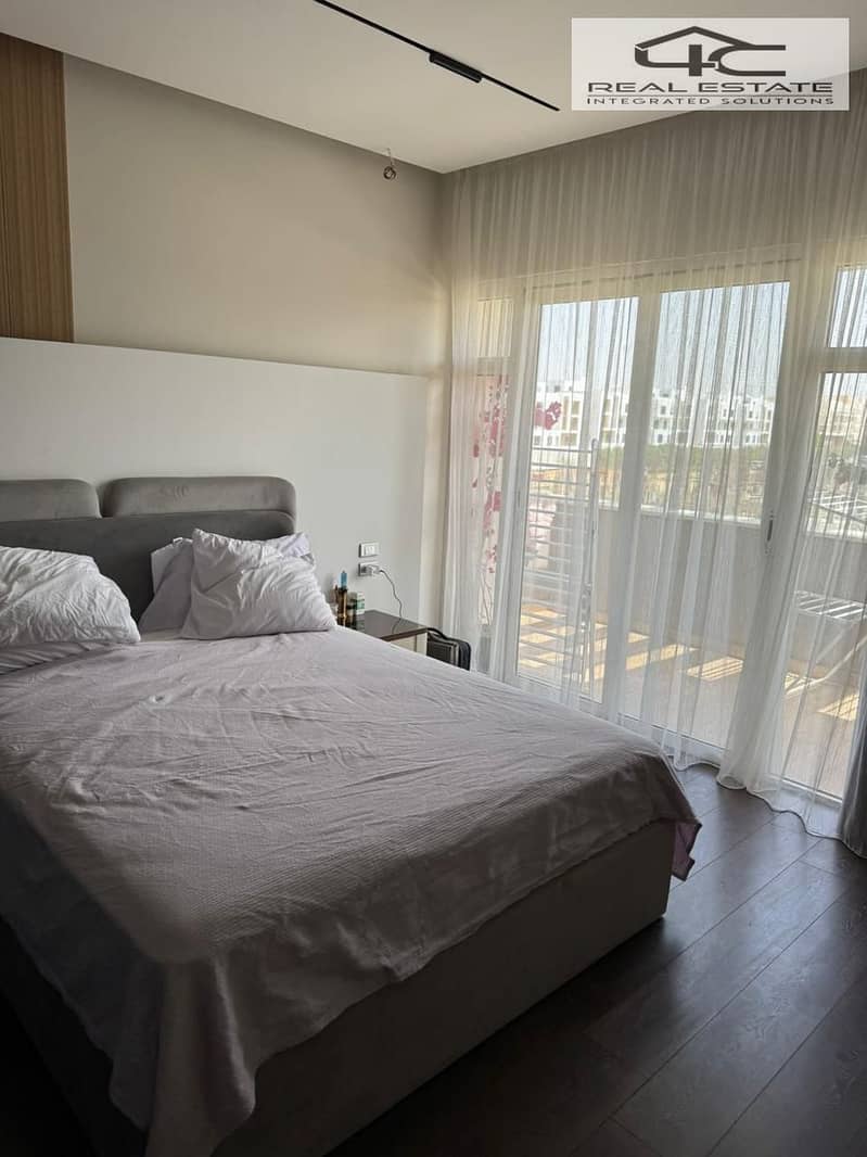 2 WhatsApp Image 2025-12-17 at 4.01. 21 PM (1). jpeg