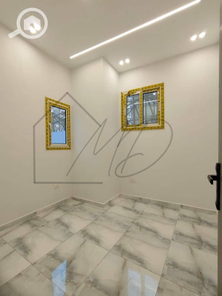 4 WhatsApp Image 2025-12-18 at 3.56. 29 PM (1). jpeg