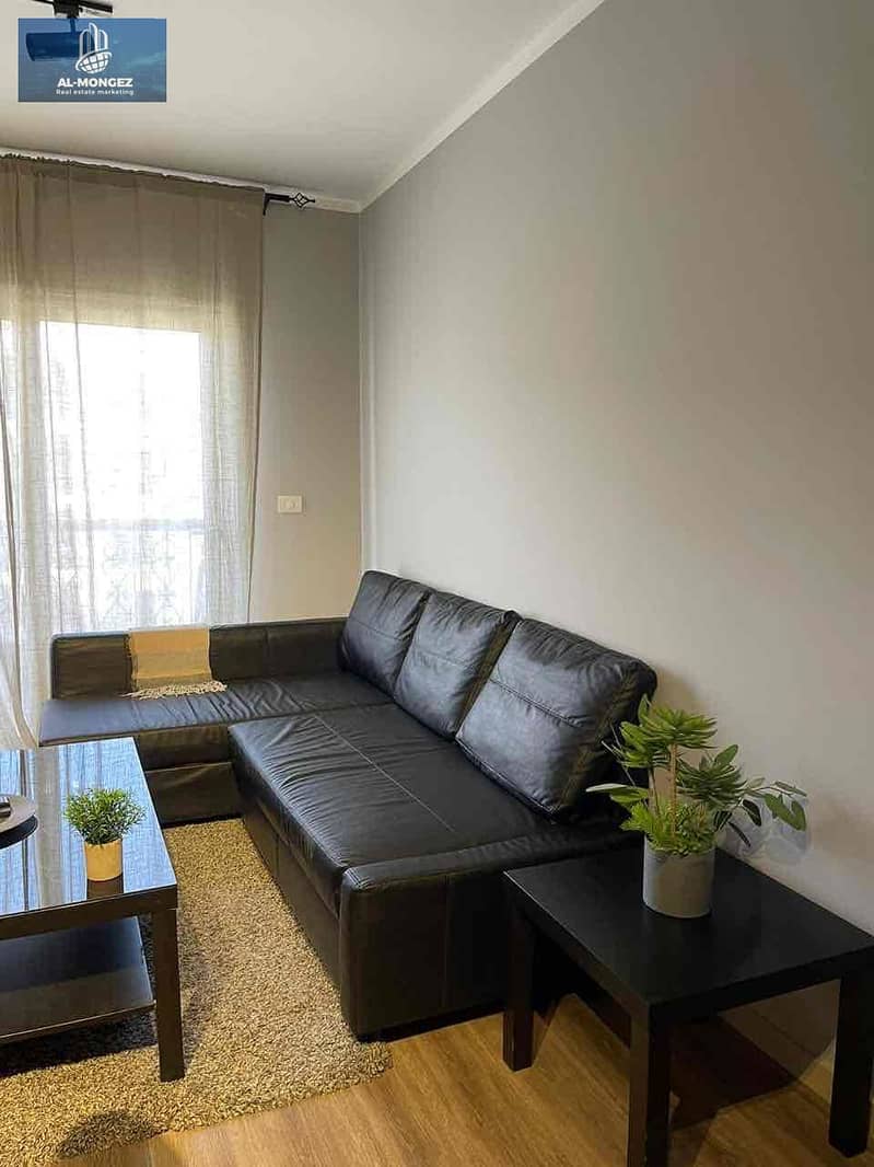 2 d2910cac-da86-472f-b446-9a180d02c2bc. jpg