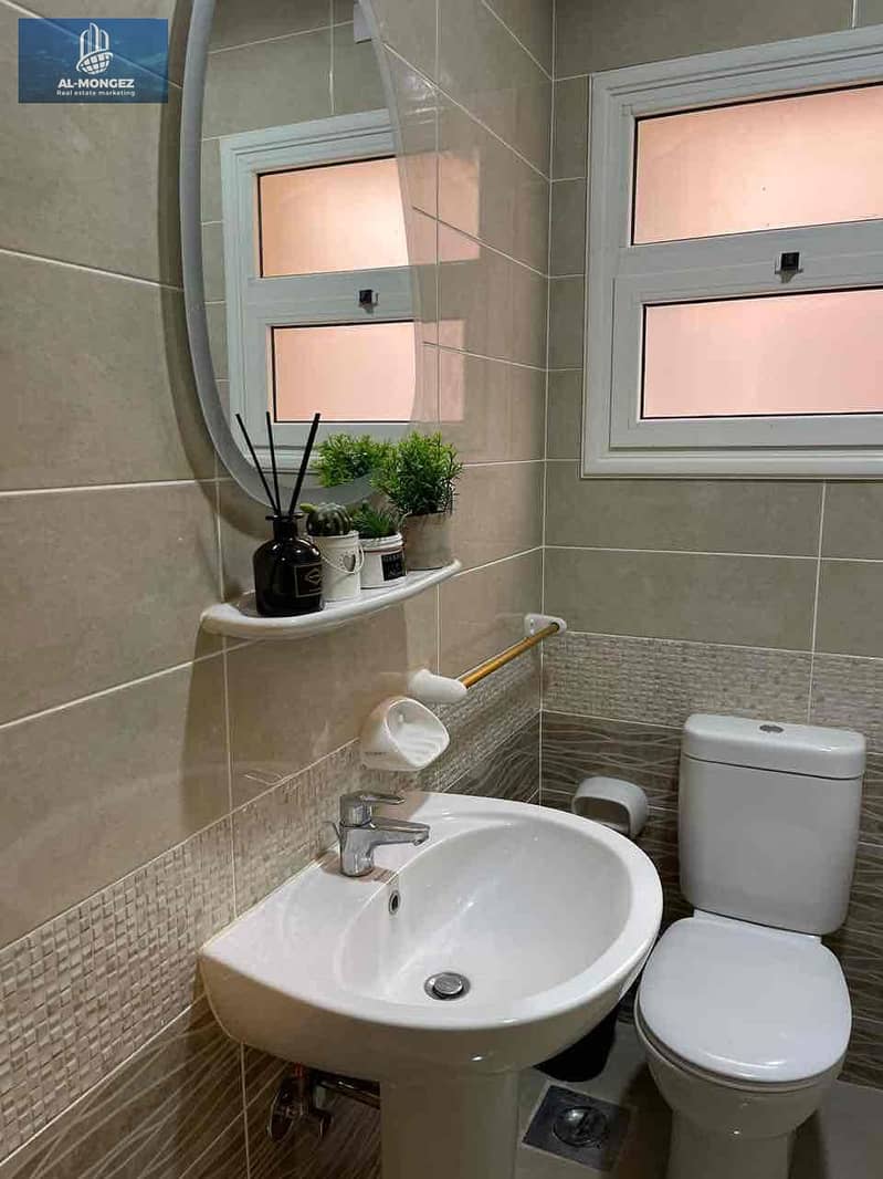 10 c9badb95-532b-4c06-bbb7-497fb5157f19. jpg