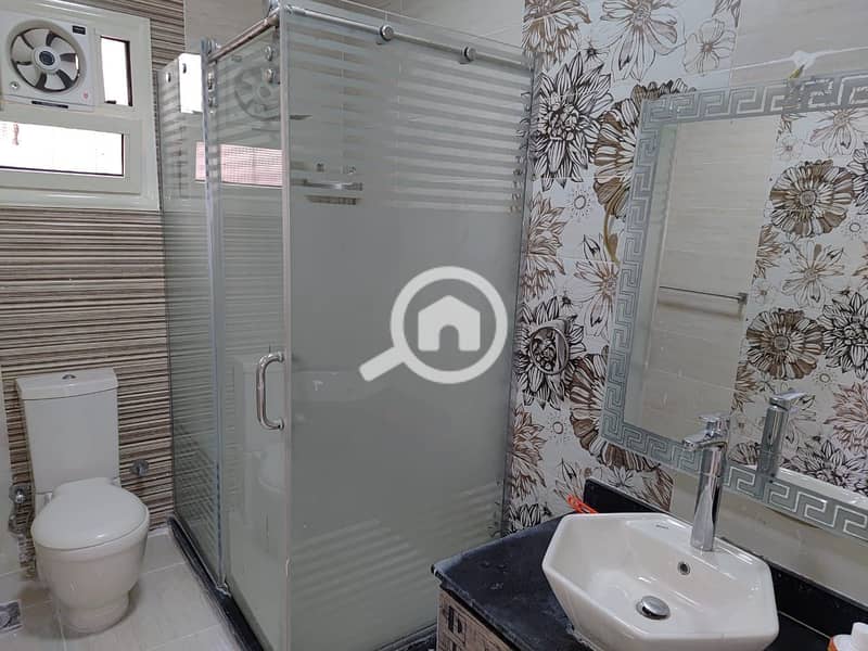 4 61dca005-2495-4b63-983a-9051244c6f5e. jpeg