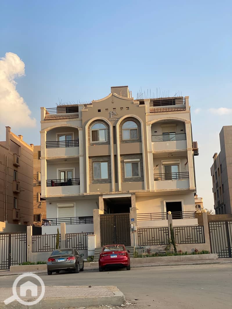 14 0dd46f64-8708-4596-a492-1cbfca6f6d0e. jpg