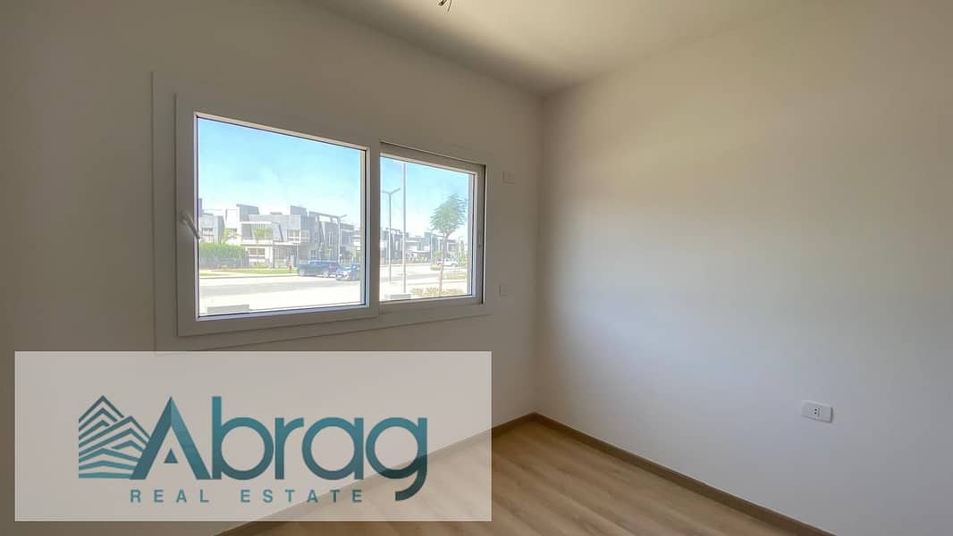 6 WhatsApp Image 2025-12-18 at 1.31. 54 PM. jpeg