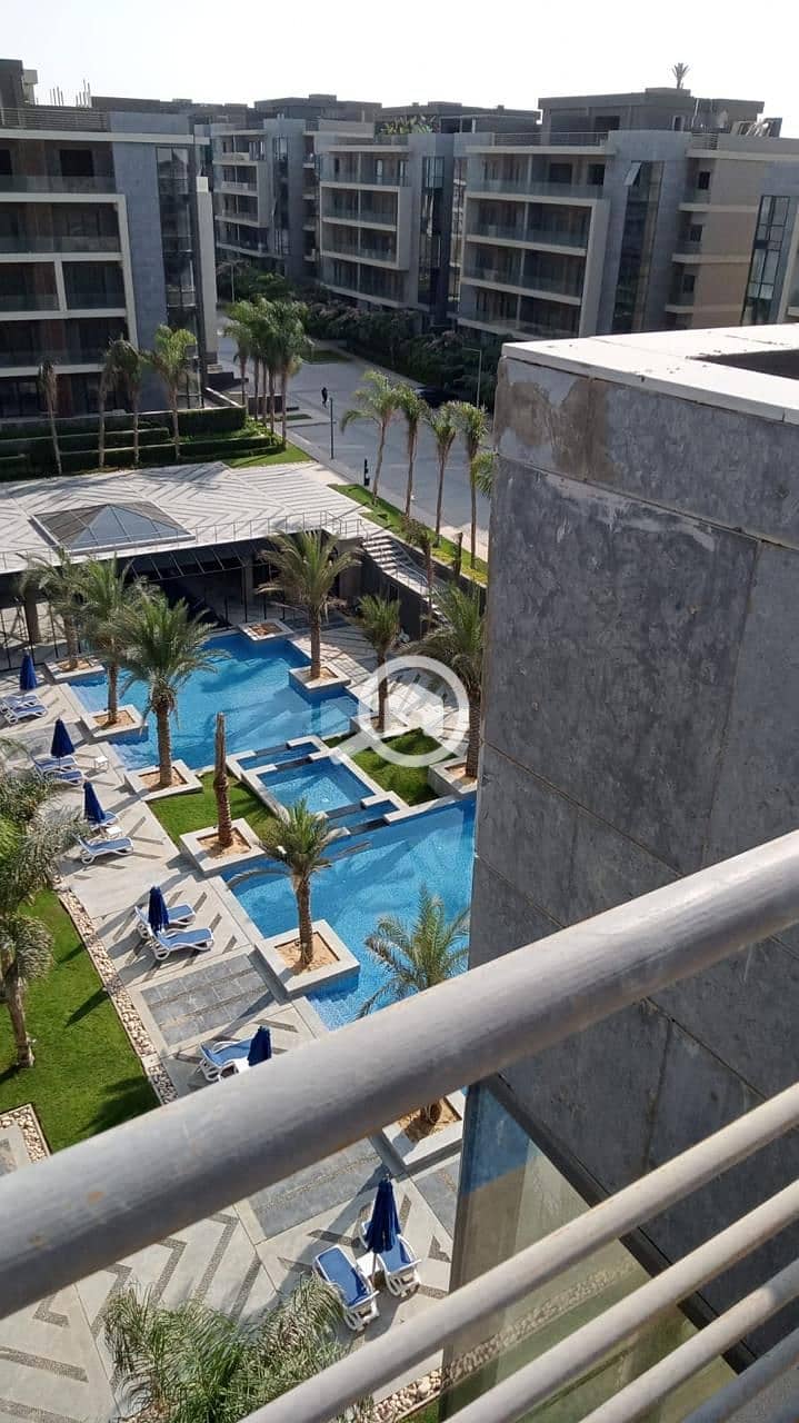 11 c9e79b8b-ad11-4fc8-a3e3-81b0d1ff8811. jpg