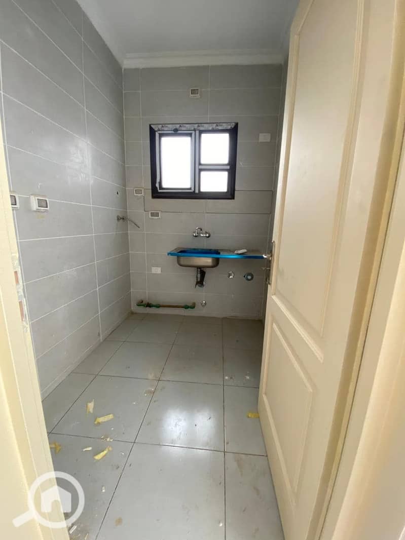 8 487516971_1419092585753397_5617032662404396895_n. jpg