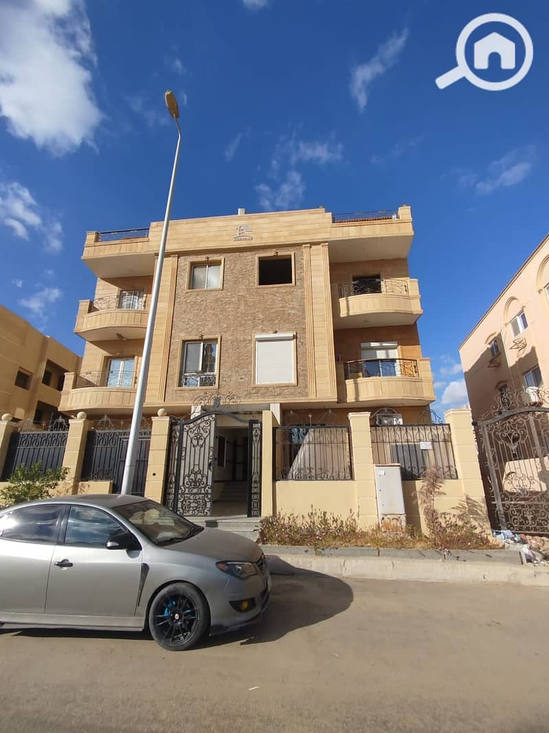 6 7ee91d34-2fda-466f-bc88-69b5a10be5e5. jpg