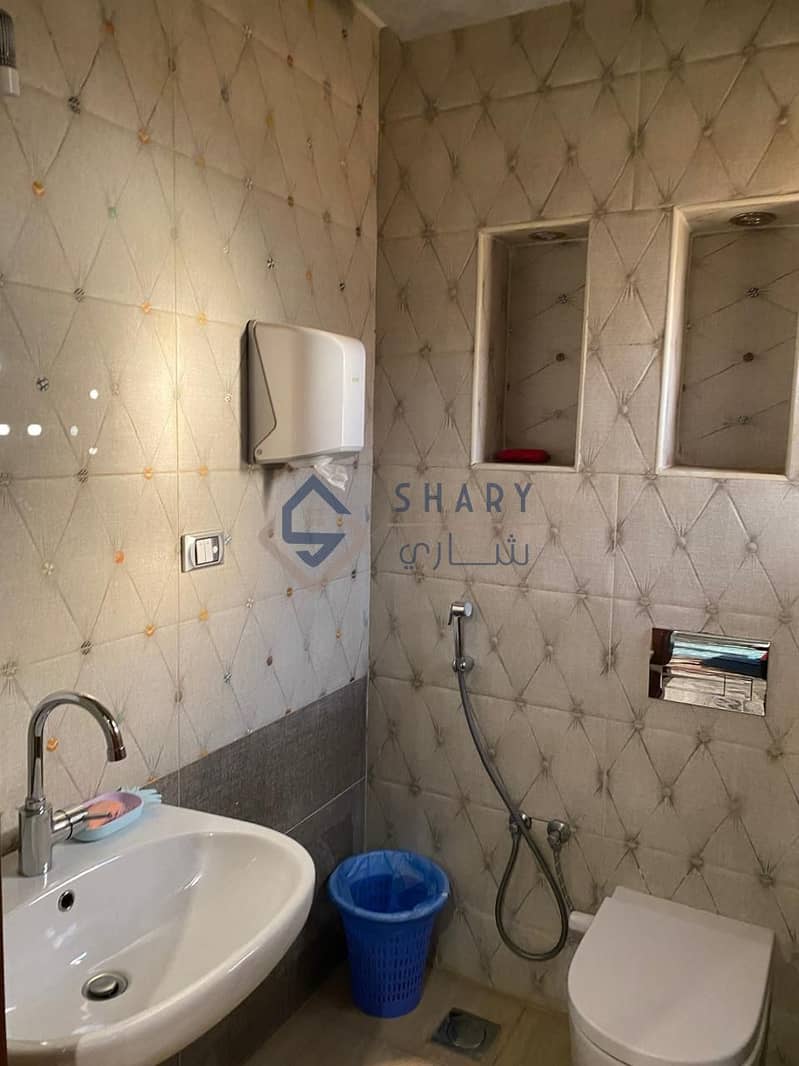 6 WhatsApp Image 2025-12-10 at 07.34. 34_b2f9d568. jpg