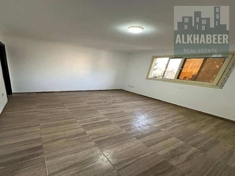 3 b9d57261-2d40-42c4-bbeb-17b2014a86e3. jfif. jpg