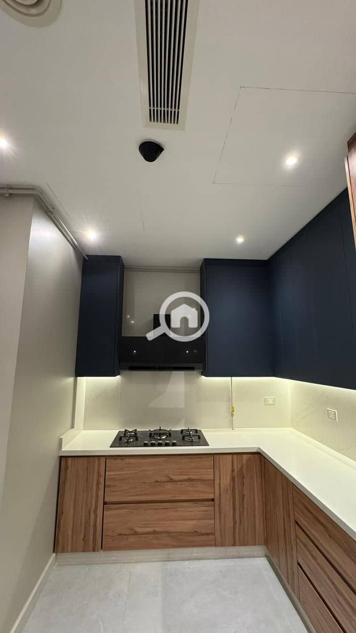 5 WhatsApp Image 2025-12-18 at 4.21. 45 PM (3). jpeg