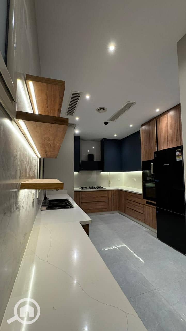 6 WhatsApp Image 2025-12-18 at 4.21. 45 PM (2). jpeg