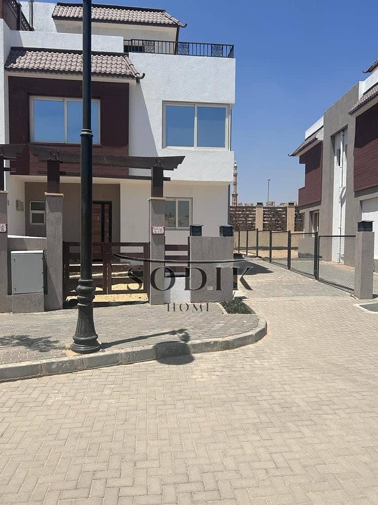 5 415001993_122129772050091500_7343055475250170834_n. jpg