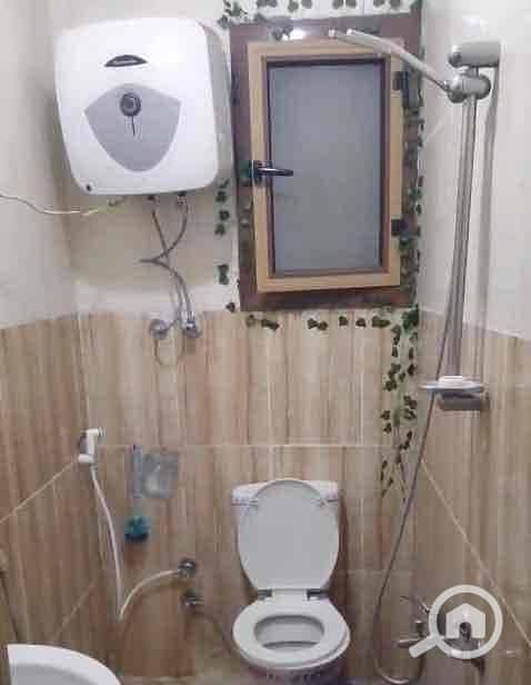 3 9e8c7e4e-edbf-4eab-8c17-67d7bdc81a49. jpg