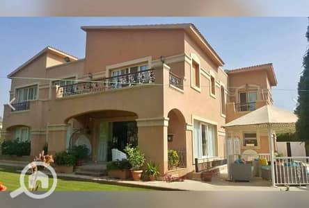 4 Bedroom Townhouse for Sale in New Cairo, Cairo - SwanLake residence - Swan Lake - Hassan Allam properties - Hassan Allam constructions - حسن علام للعقارات - سوان ليك - سوانليك - فيلا مستقلة للبيع - فيلات للبيع بالتقسيط - مقدم - شقة للبيع - Villa for sale 26. jpg