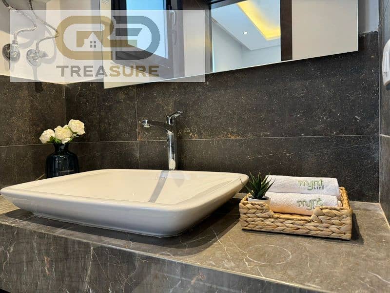 22 WhatsApp Image 2025-12-18 at 2.21. 07 PM. jpg