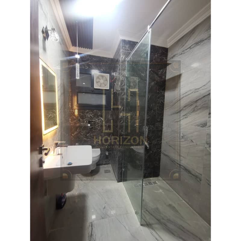 4 WhatsApp Image 2025-12-18 at 2.13. 33 PM (1). jpg