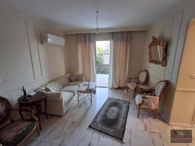 8 486bcd9a-9501-4584-8c3e-f43b351729a7. jpg