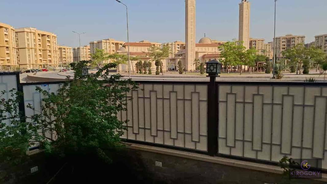 10 5243986f-e5e3-4d79-8447-e51cbeb86711. jpg