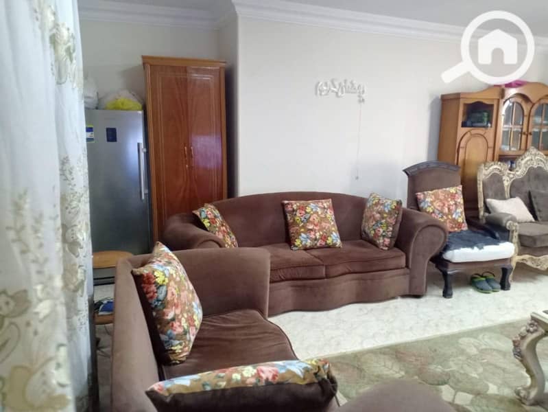 4 ed659a6f-a60f-4953-bb11-7cf1db9b0183. jpeg