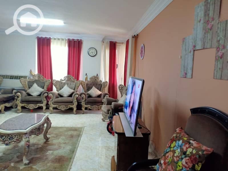 6 d77f719b-af5e-44ab-b8e2-98d63730f6f9. jpeg