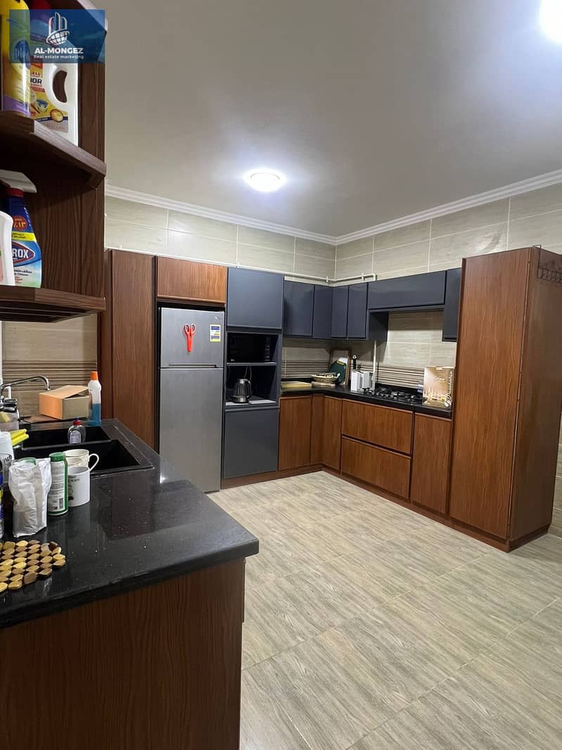 9 f84feea6-97c8-4c58-aa7f-19ec6ddd1900. jpg