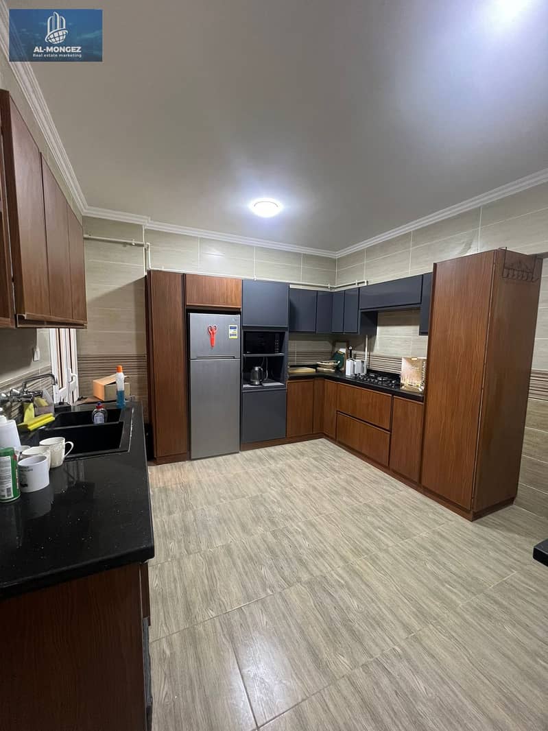 13 a3dd2754-ca50-4ed8-a321-c31dbd246db5. jpg