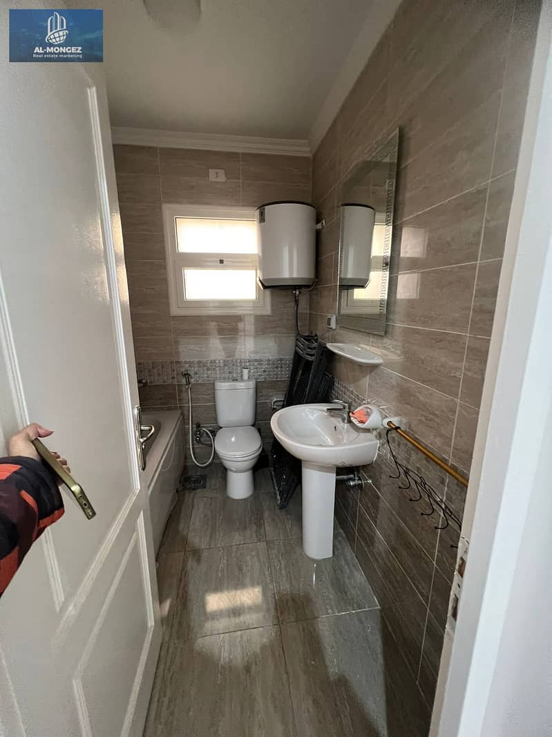 20 3a5354be-39f7-4743-9e89-9502b300c2db. jpg