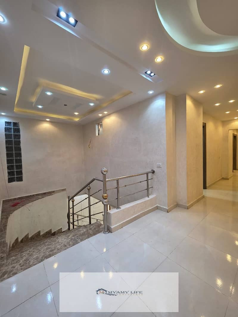 4 WhatsApp Image 2025-12-11 at 6.42. 55 AM (3). jpeg