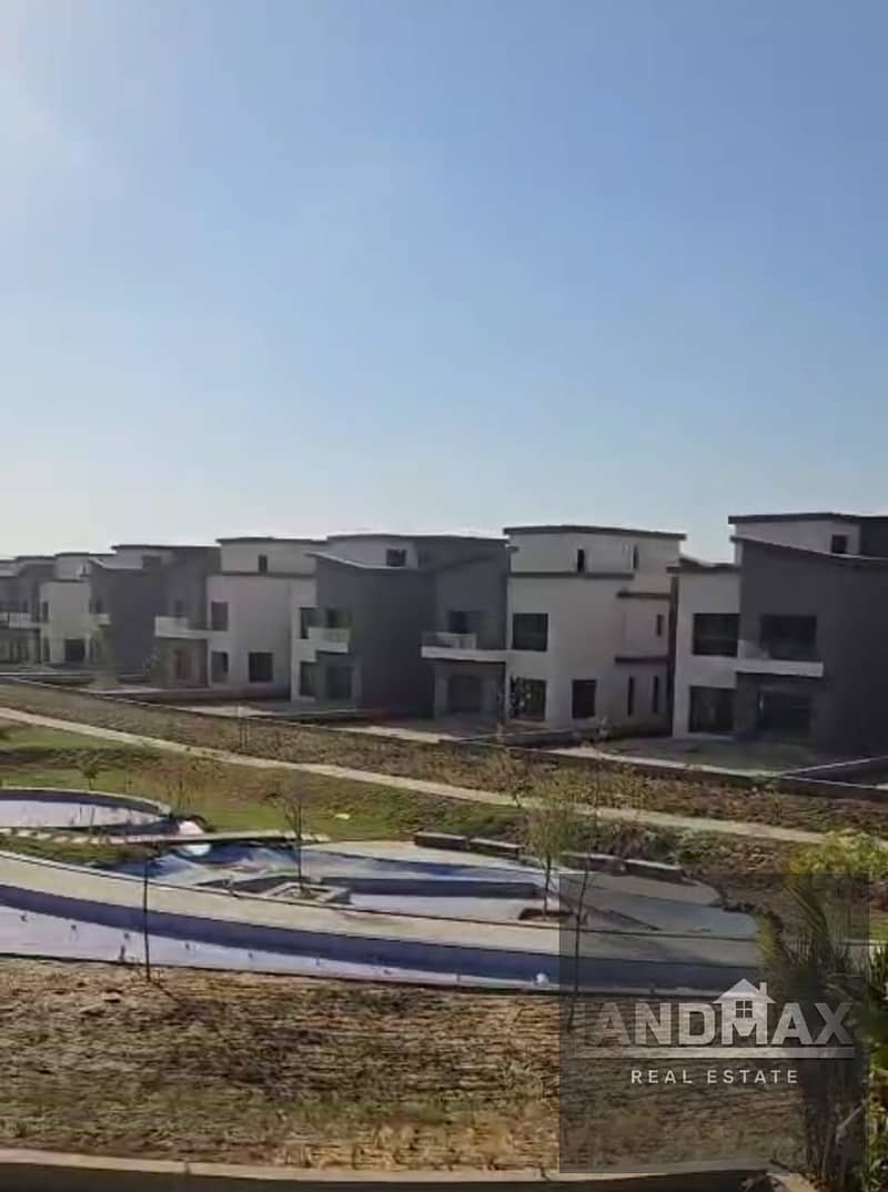 6 WhatsApp Image 2025-12-17 at 3.26. 15 PM (1). jpeg