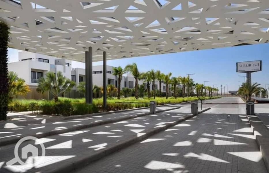 5 WhatsApp Image 2025-12-14 at 2.10. 53 PM (3). jpeg