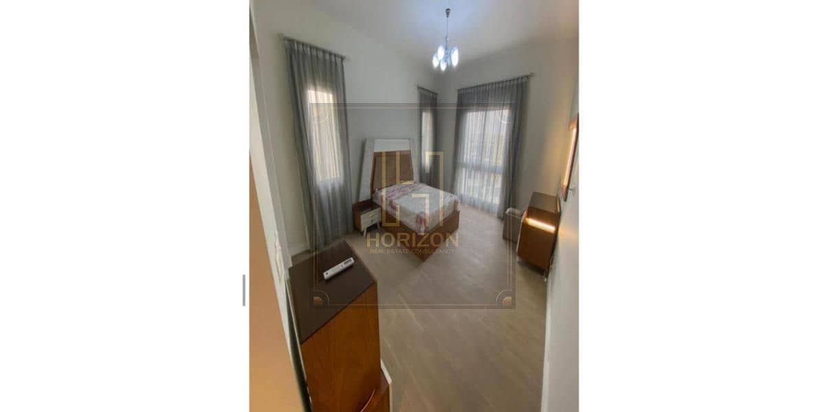 5 WhatsApp Image 2025-12-18 at 1.17. 44 PM. jpg