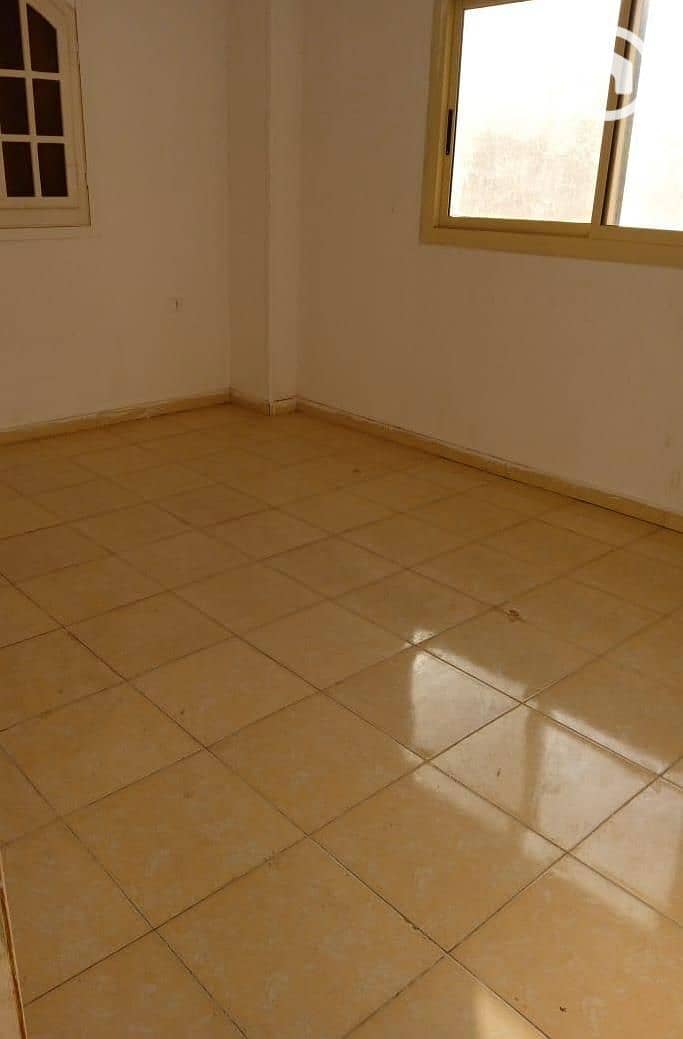 5 WhatsApp Image 2025-12-18 at 4.11. 22 PM (1). jpeg