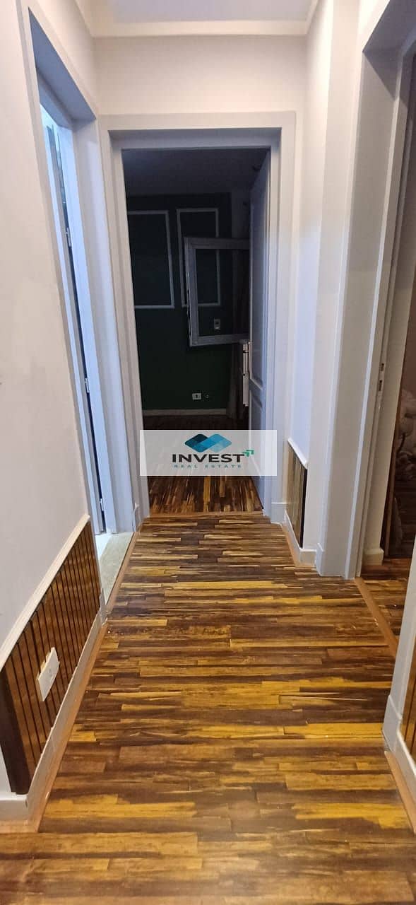 5 bd6b7d1a-434e-4c45-a99f-d7e5d53e2e0b. jpg