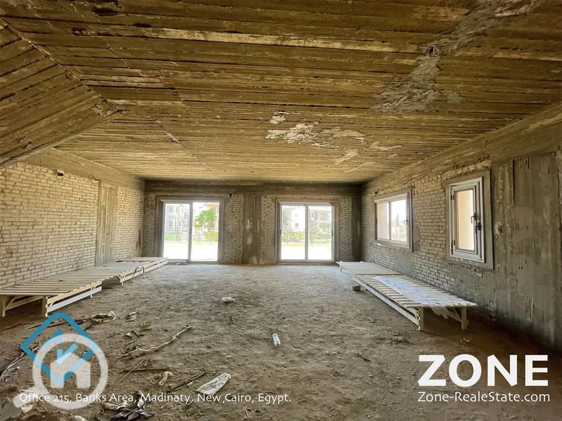 2 f2e35e4c-3f2d-4723-adeb-0ea15c898535. jpg