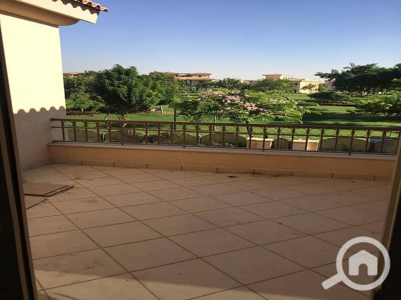 4 9597f09b-5aa7-4edd-84e0-bab52948d945. jpeg