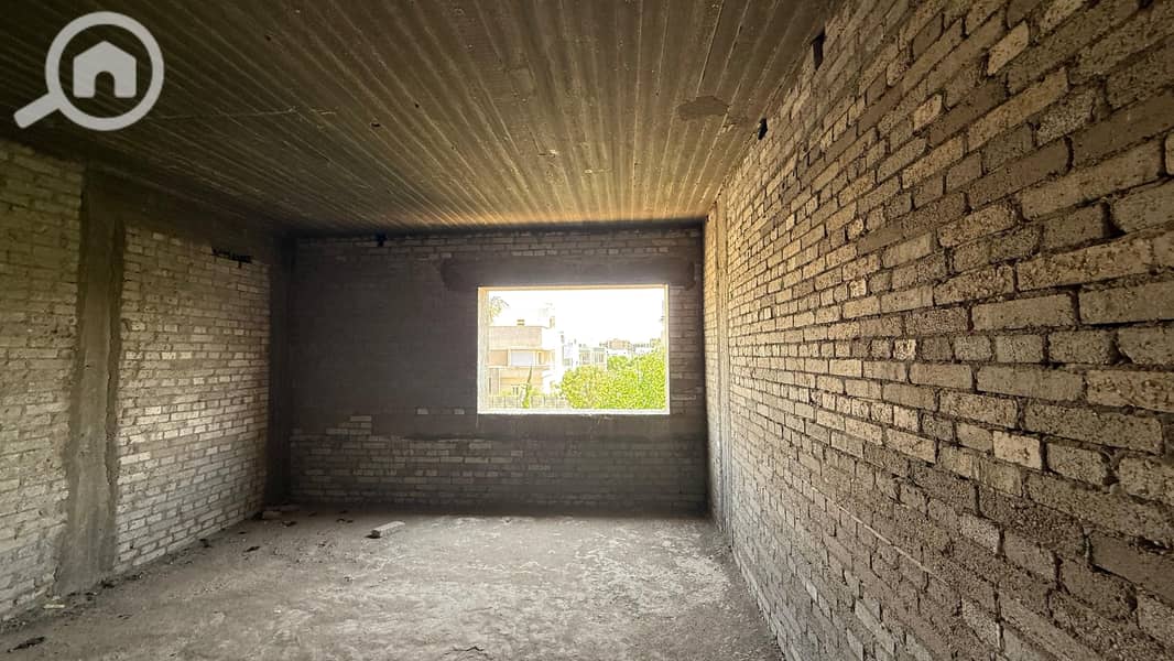 2 5a128bd4-7544-41bd-b6f2-04501dfd3096. jpeg