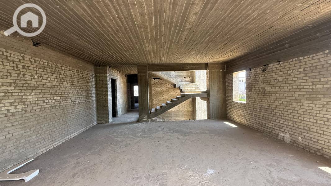 8 55f2e6d4-cdf8-4e0e-9022-505623bd4ae4. jpeg