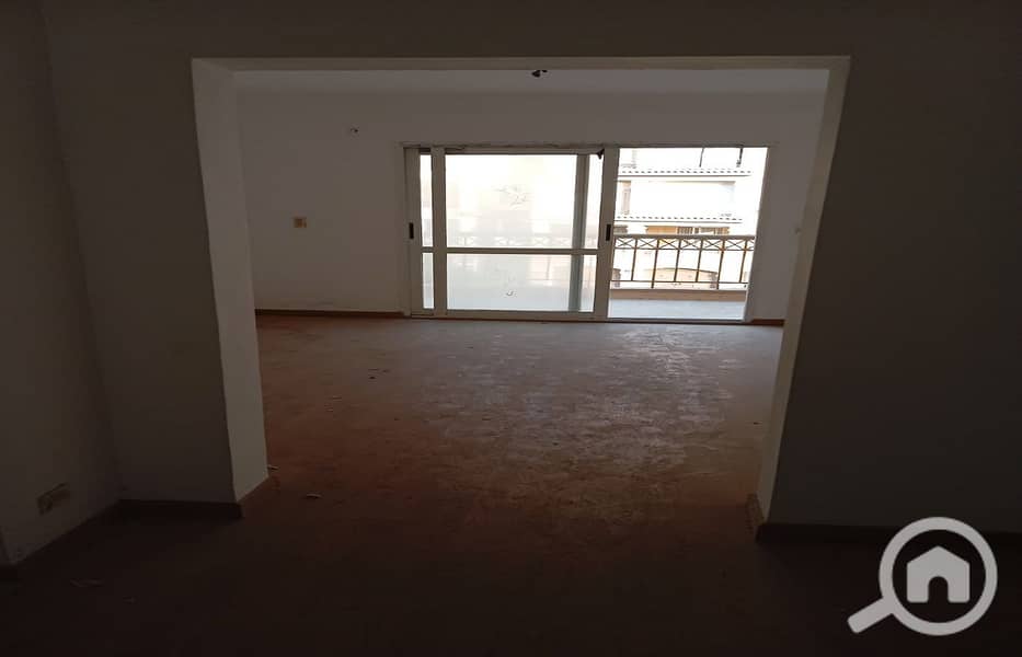 8 6574d8ca-b512-4311-aec2-db7cca72b36d. jpeg