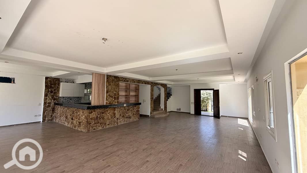 10 527cef26-f887-4272-b70b-f0a61fc6c615. jpeg