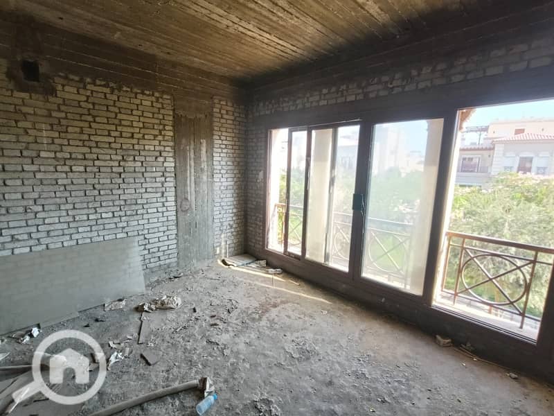 11 0973aed8-7b16-4cf5-b47e-6fb57126f180. jpeg