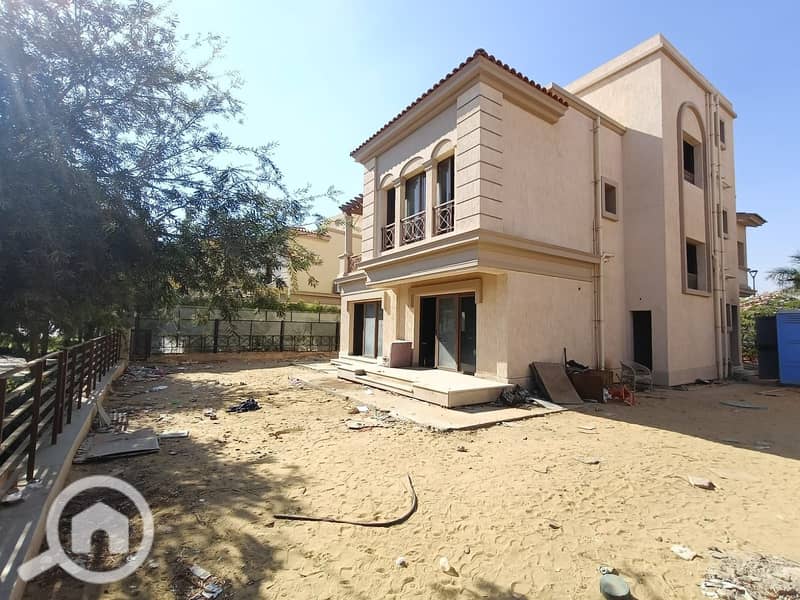 18 f435f0da-3ecb-47da-b20c-6708b120d4aa. jpeg